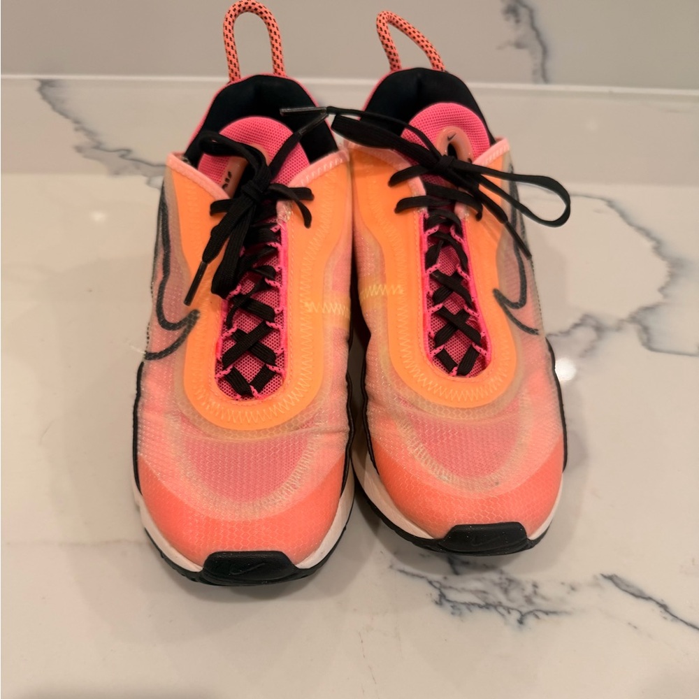 Nike(WMNS) Nike Air Max 2090 'Neon Highlighter’